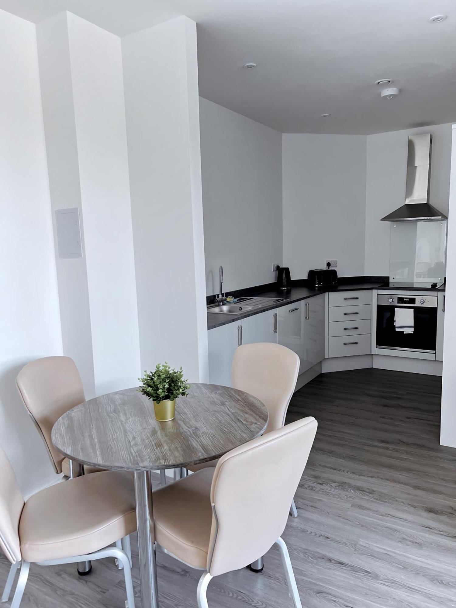 Ascot House Apartments ピーターバラ エクステリア 写真