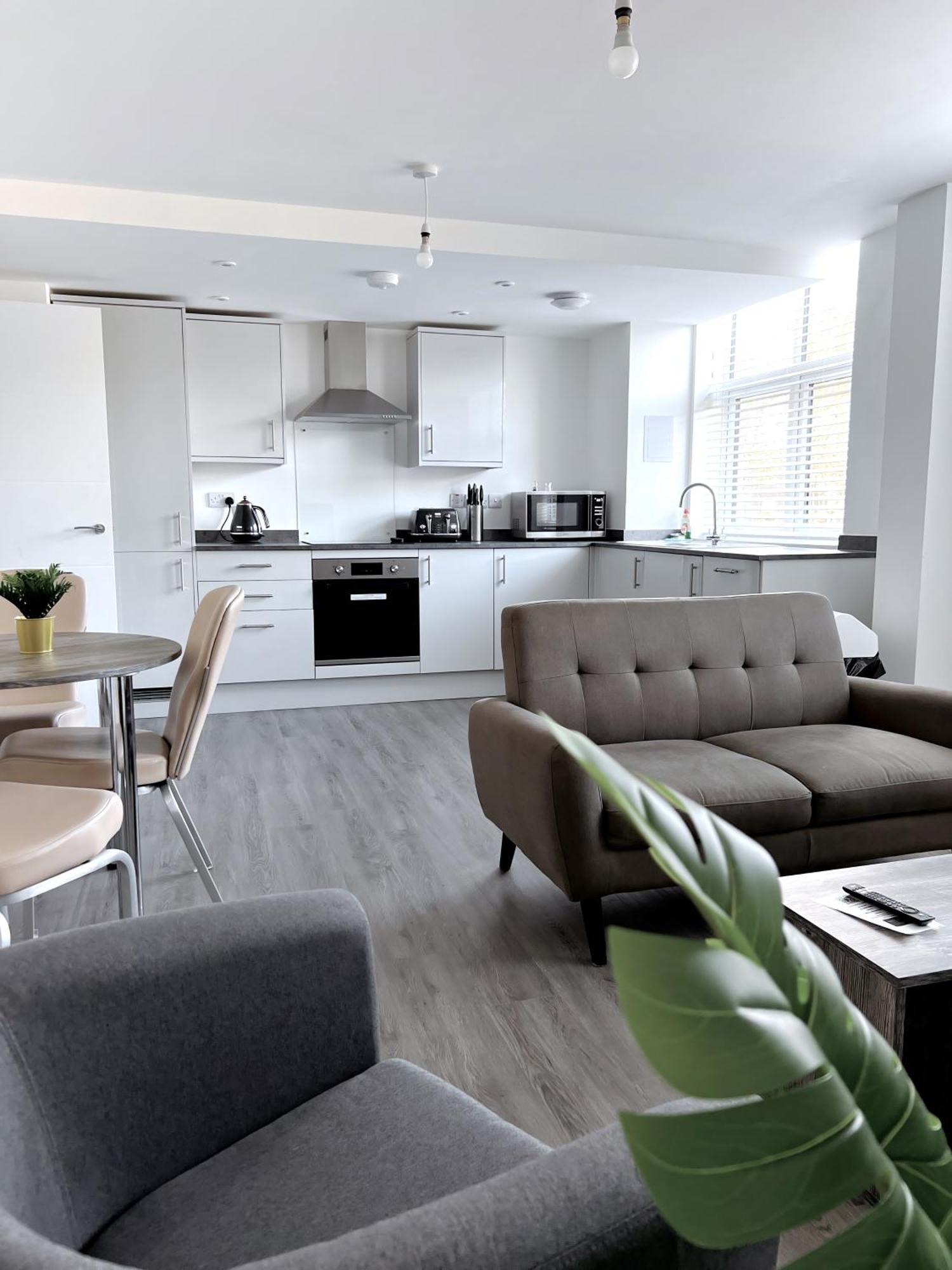 Ascot House Apartments ピーターバラ エクステリア 写真