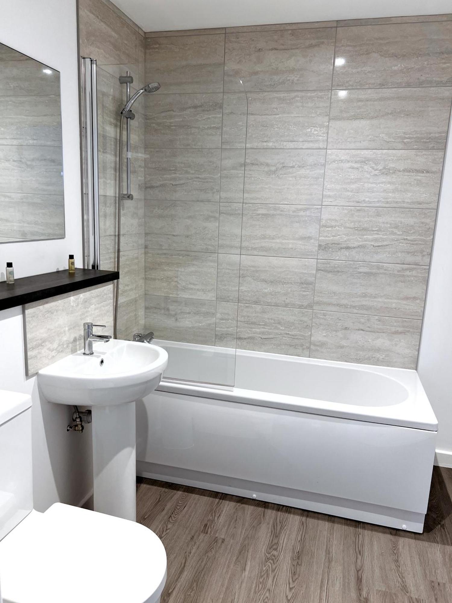 Ascot House Apartments ピーターバラ エクステリア 写真